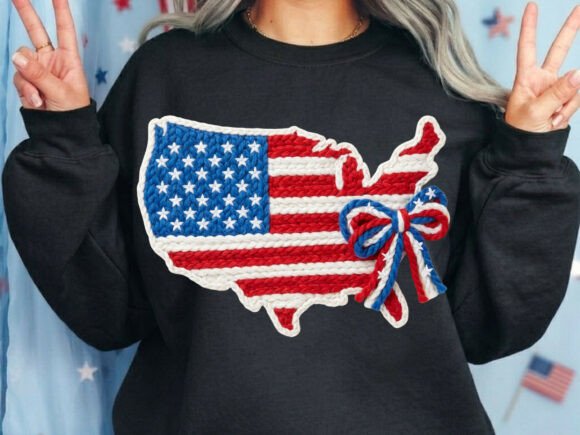 Patriotic Design: USA Map Flag Bow T-Shirt Graphic